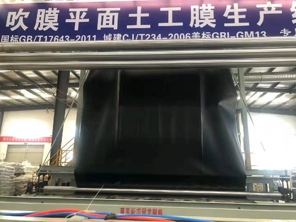 垃圾填埋場為什么用hdpe土工膜覆蓋呢？